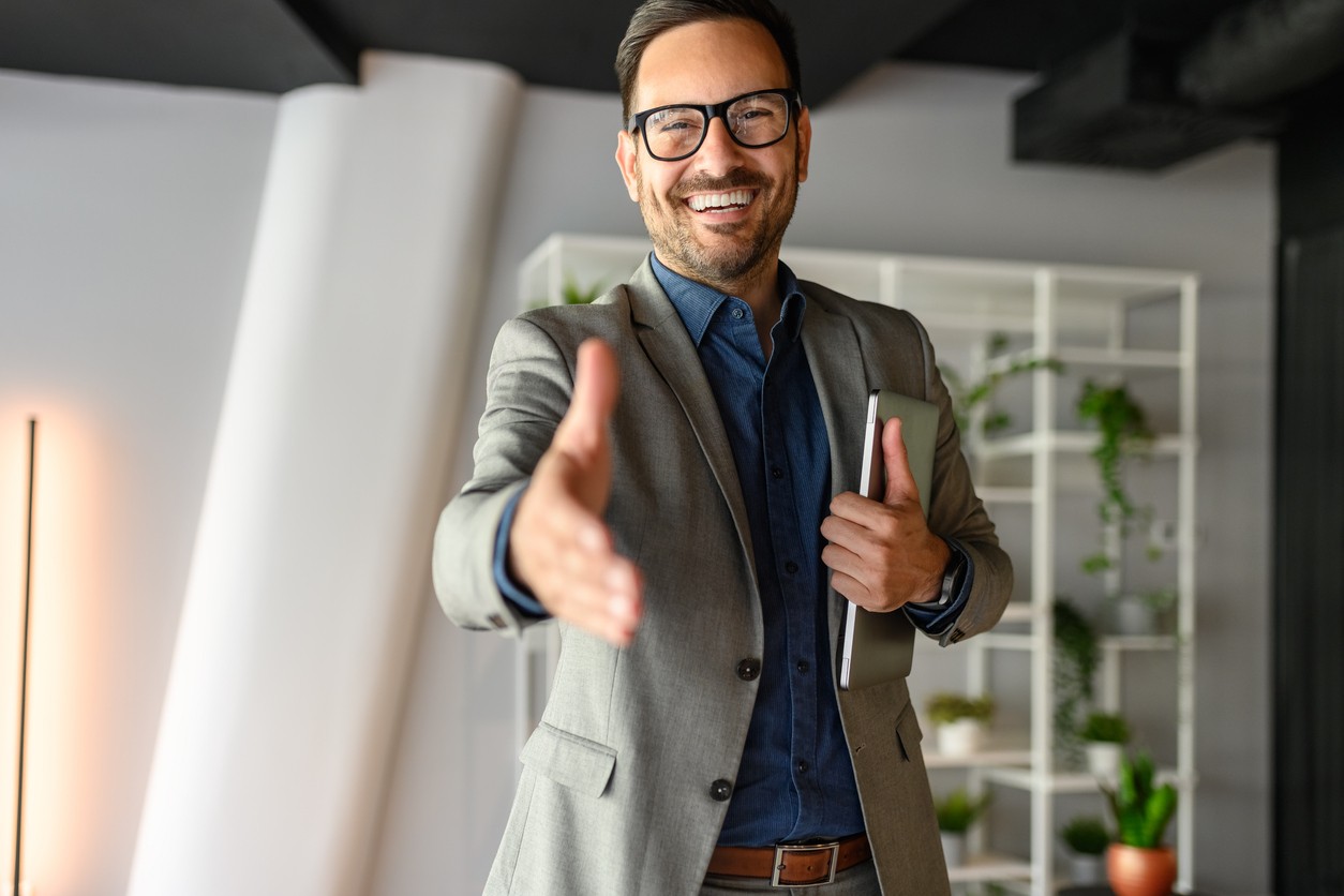 The Role of a Disability Insurance Broker in Tailoring Coverage for Self-Employed Professionals